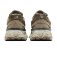 New Balance 9060 Mushroom Brown