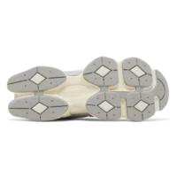 New Balance 9060 Quartz Grey