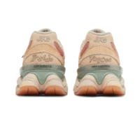 New Balance 9060 Penny Cookie Pink